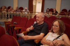 C0001.00_21_19_08.Imagen-fija033